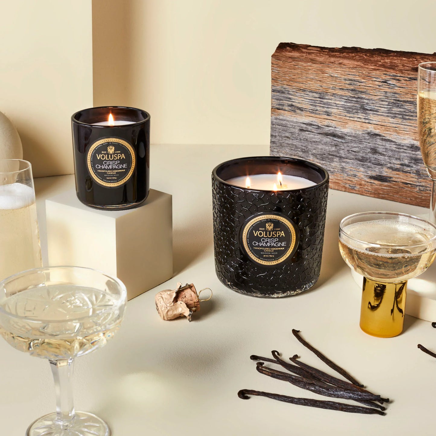VOLUSPA Classic Boxed Candle, Crisp Champagne