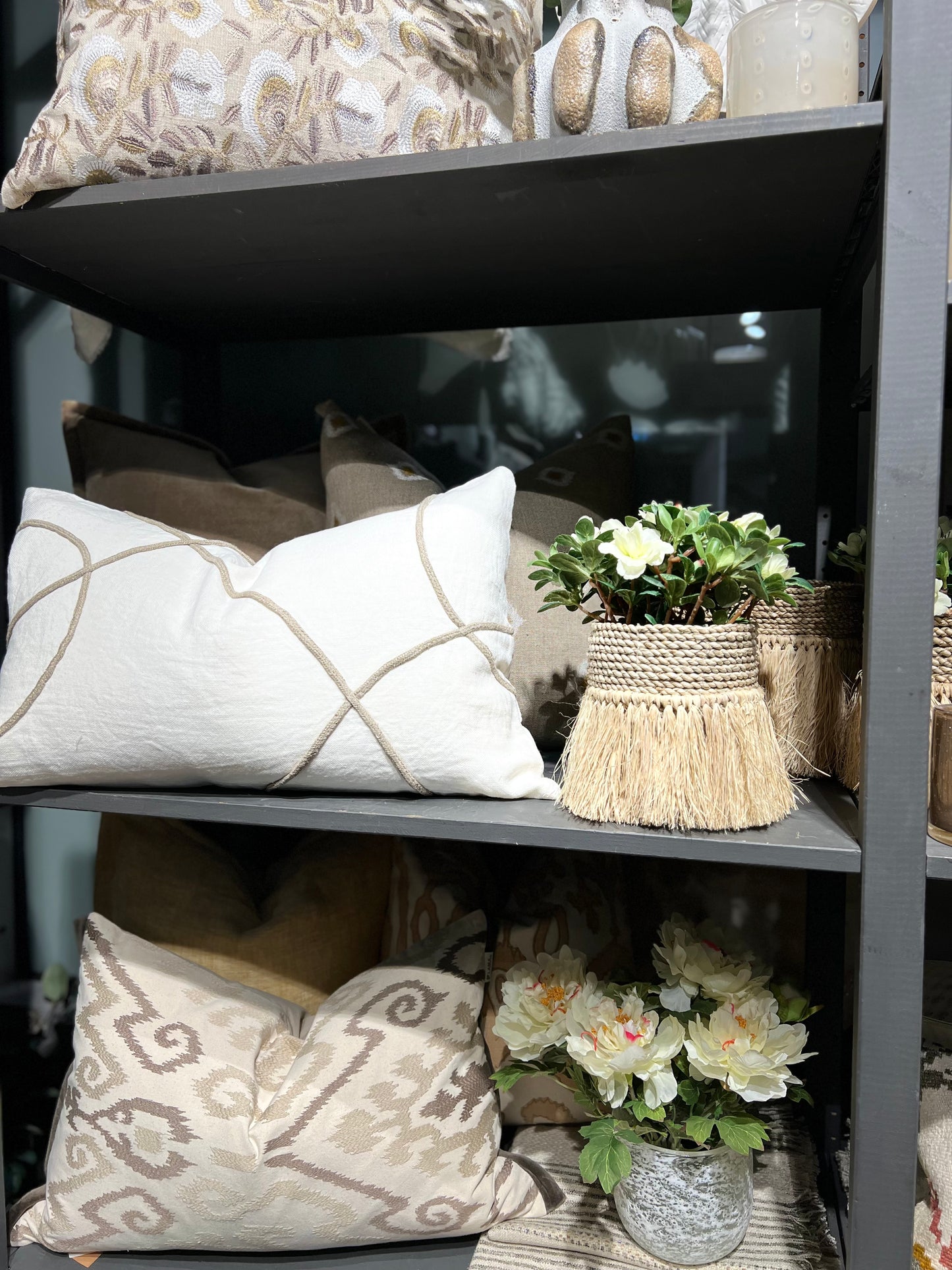 LAMA Putetrekk Gardone i lin med rolour, hvit med beige rolour 40x60 cm