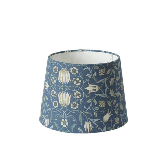Lampeskjerm Qvist Classic Round, William Morris Holland Park, blå, 18 cm