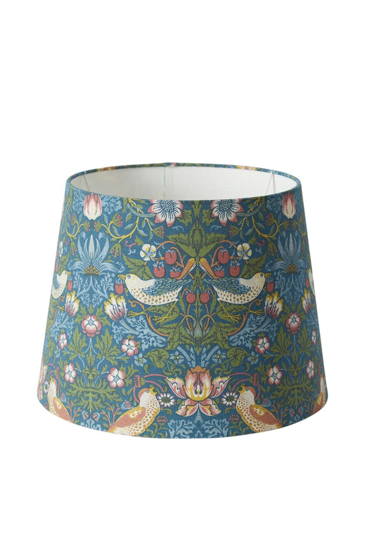 Lampeskjerm Qvist Classic Round, William Morris Strawberry Thief, blå, 27 cm