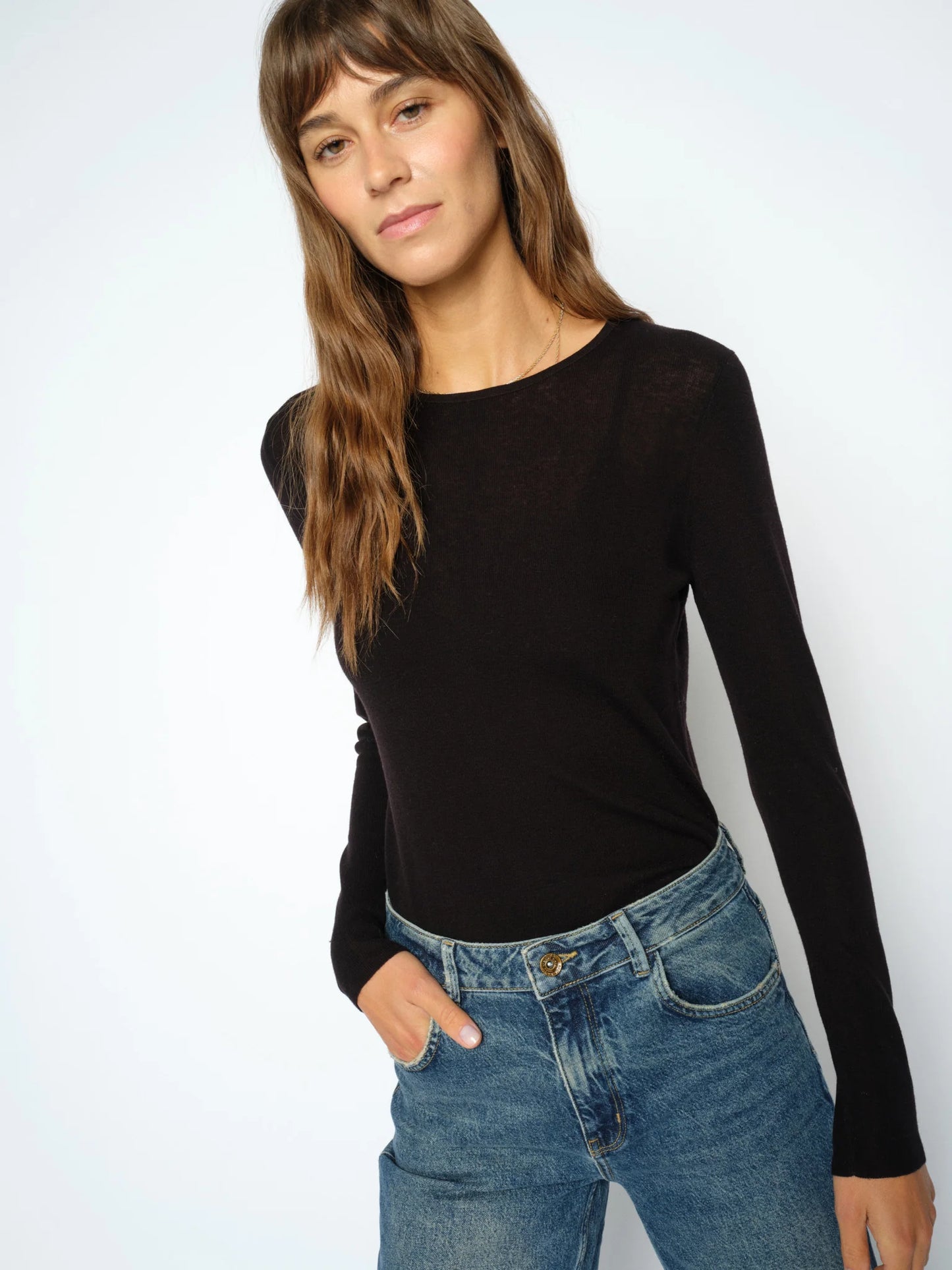 Mos Mosh Bouch O-hals Strikkegenser, svart