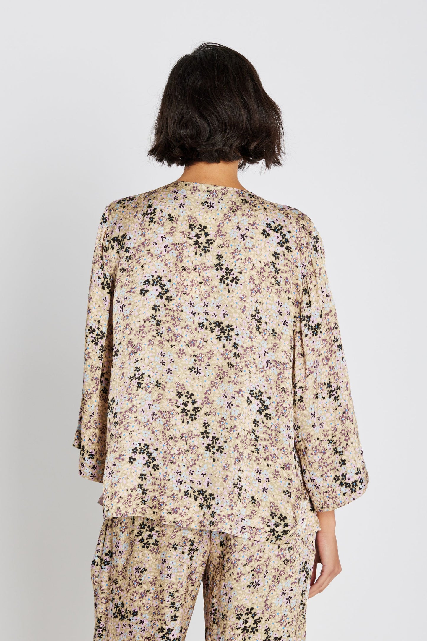 HEARTMADE Tepa bluse