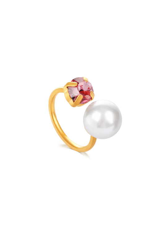 CAMILLA ØHRLING Ivy ring, Pearl and pink crystal