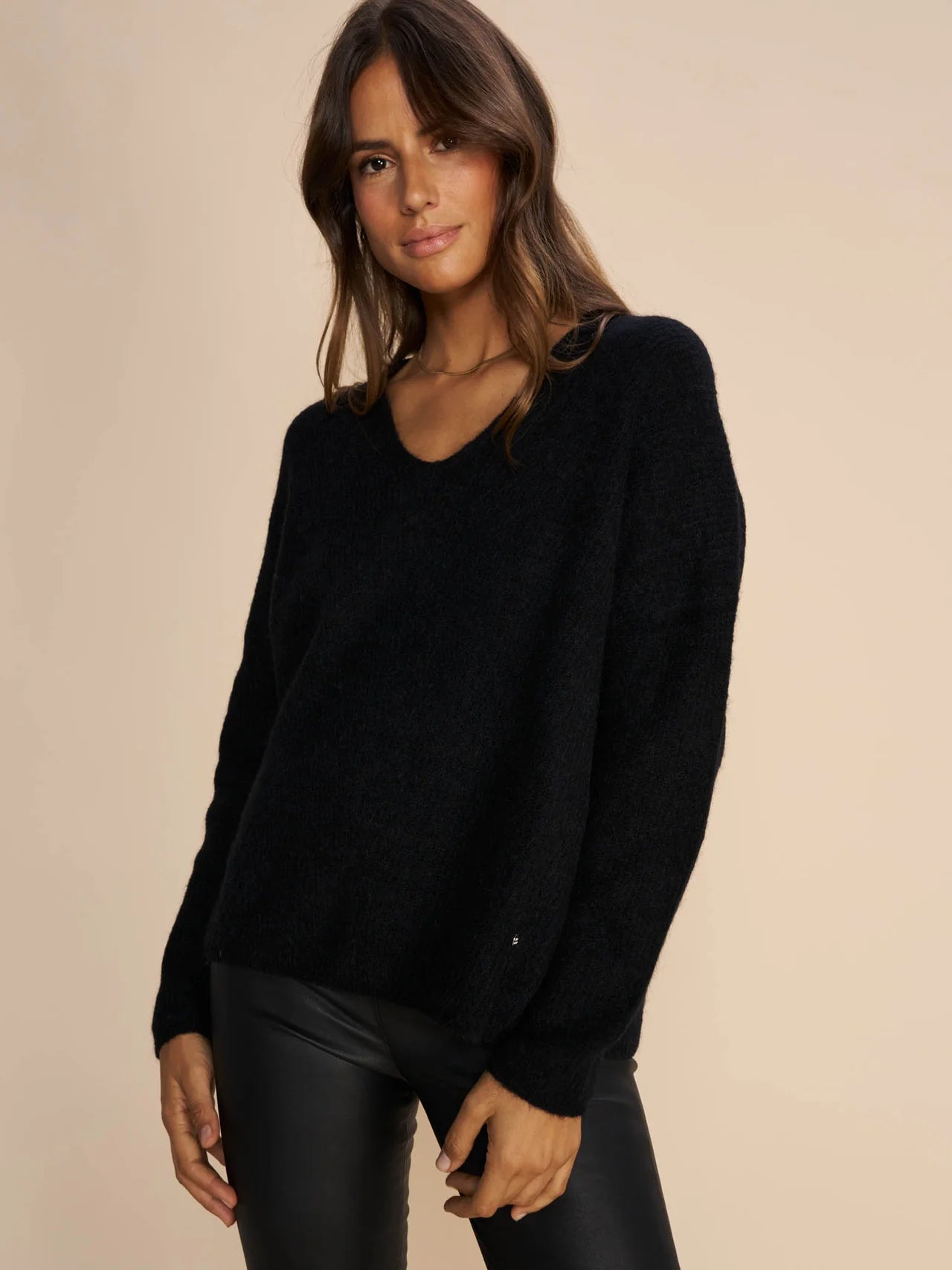 Mos Mosh Thora V-Neck Knit, svart