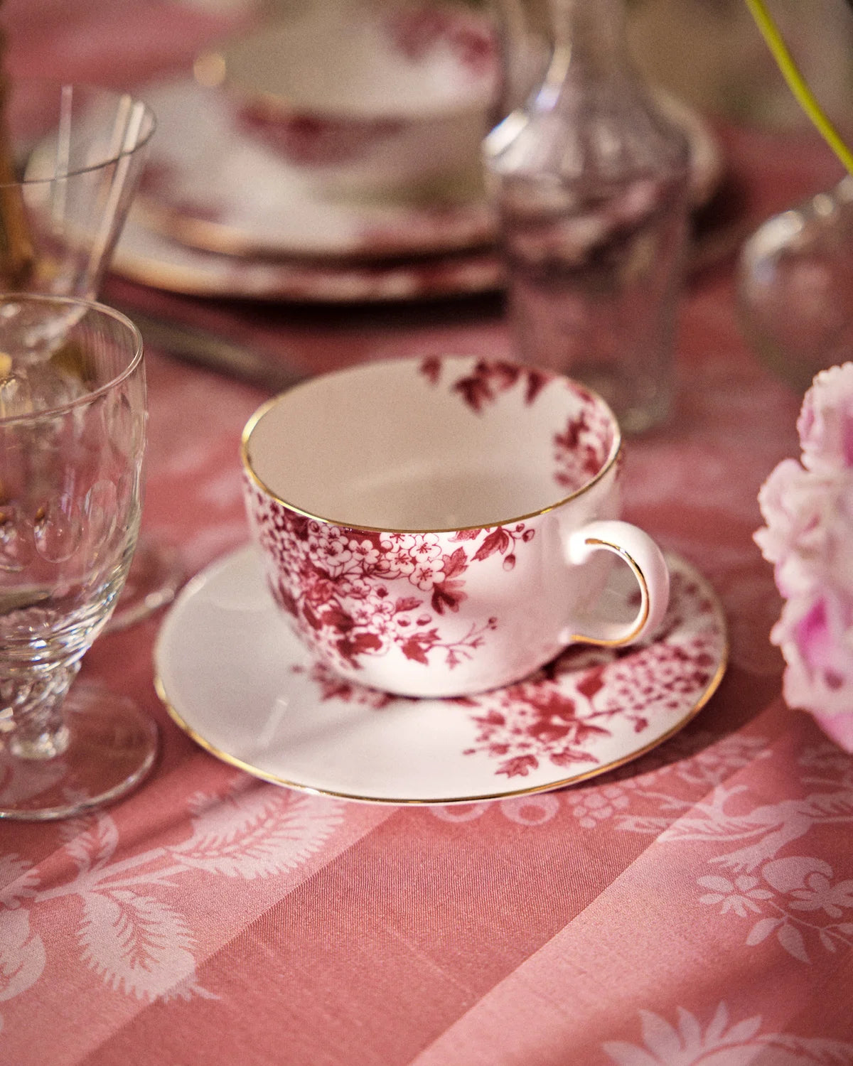 byTimo Tea Cup and Sauser, Burgundy